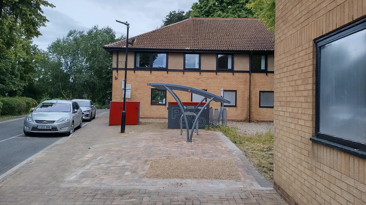 Cycle lockers at Arnot Hill Park