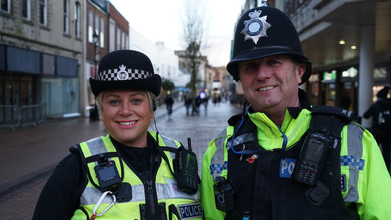 PCs Louise Martin and Kevin Marshall