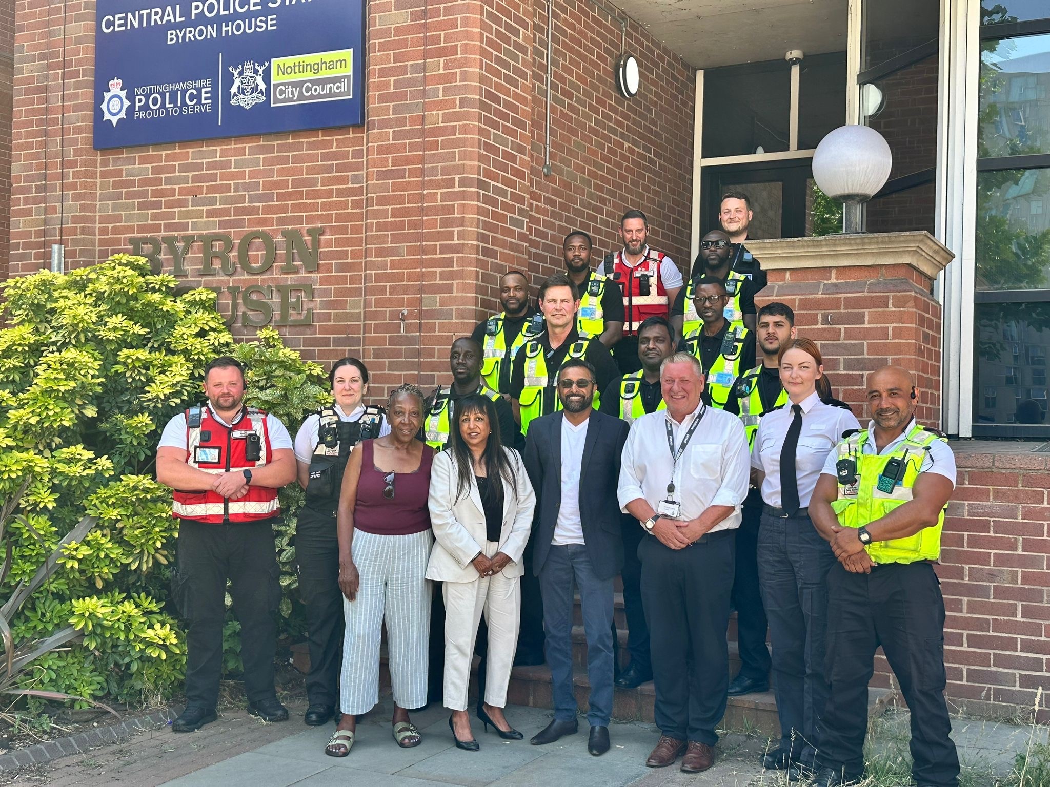 Launch of the new security guards for the city centre