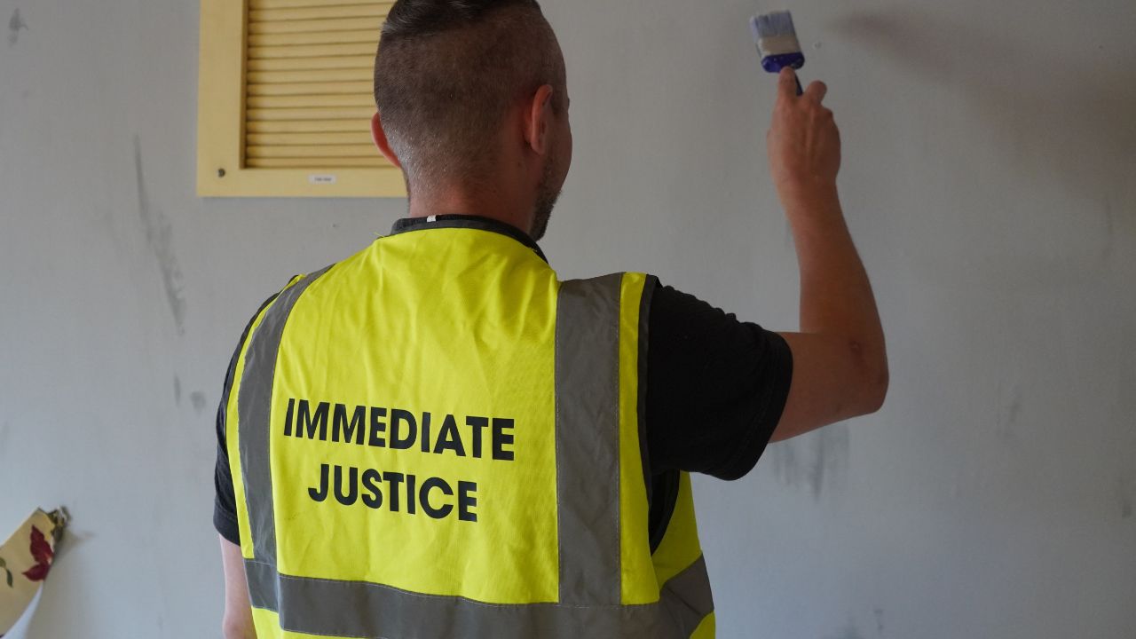 Immediate Justice service user painting 