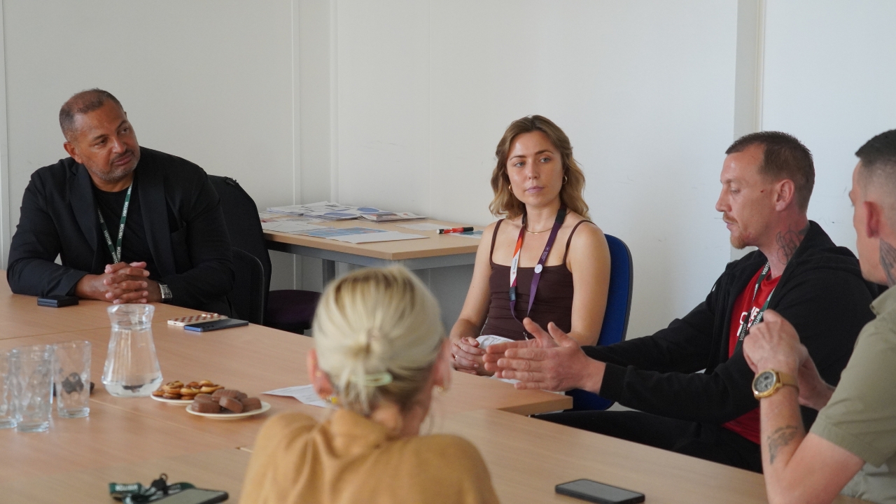 PCC Gary Godden speaking with Duik during their recent meeting